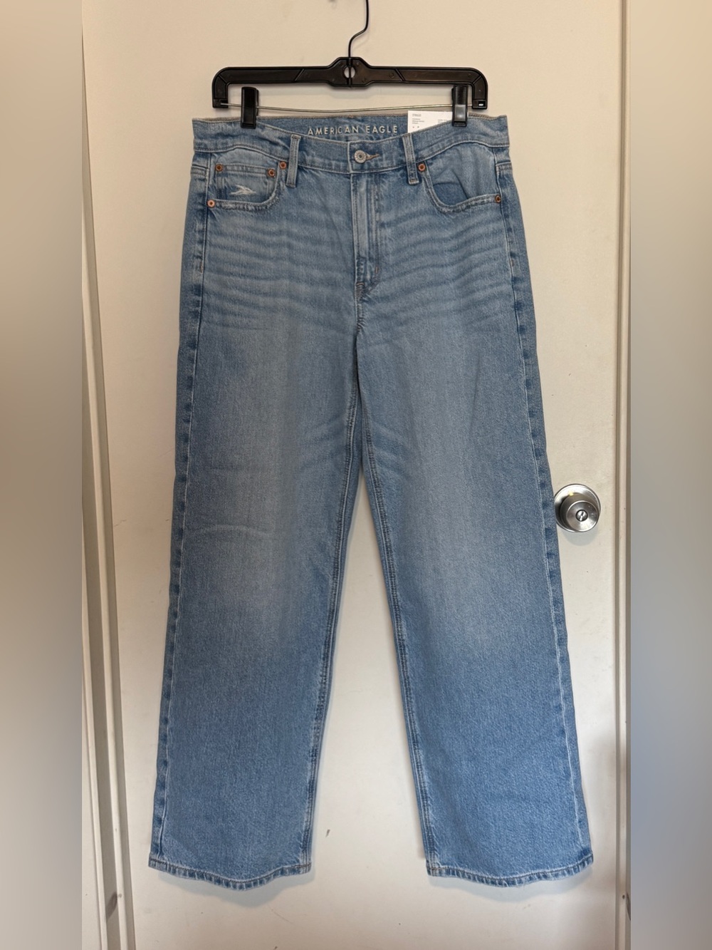 American Eagle Stovepipe Jeans Size 6Regular